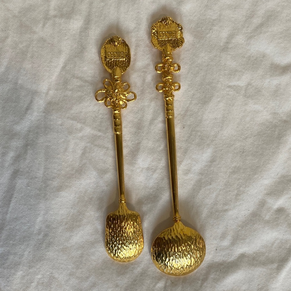 Vintage Cécile Gold-Plated Serving Spoons with Floral Porcelain Handles – 1970s - Picture 8 of 11